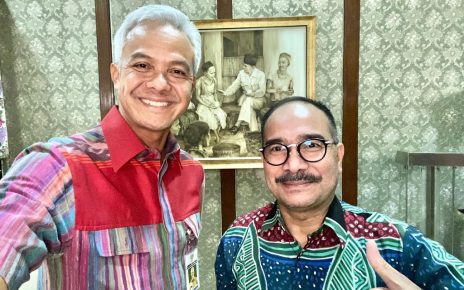 Atmosfir "Pengumuman dan Pernyataan Batutulis" yang disuarakan dan dikumandangkan oleh Ketua Umum (Ketum) PDI Perjuangan Prof. DR. (H.C.) Hj. Megawati Soekarnoputri, memiliki substansi dan mempunyai narasi "ideologis" kerakyatan,