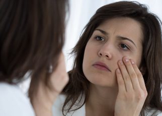 Cara Bikin Wajah Tetap Segar Meski Semalam Kurang Tidur