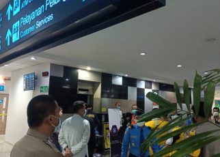 Keluarga Korban Lift Kualanamu Bertemu Hotman Paris Besok