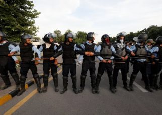 Pakistan Kerahkan Militer Demi Cegah Pendukung Imran Khan