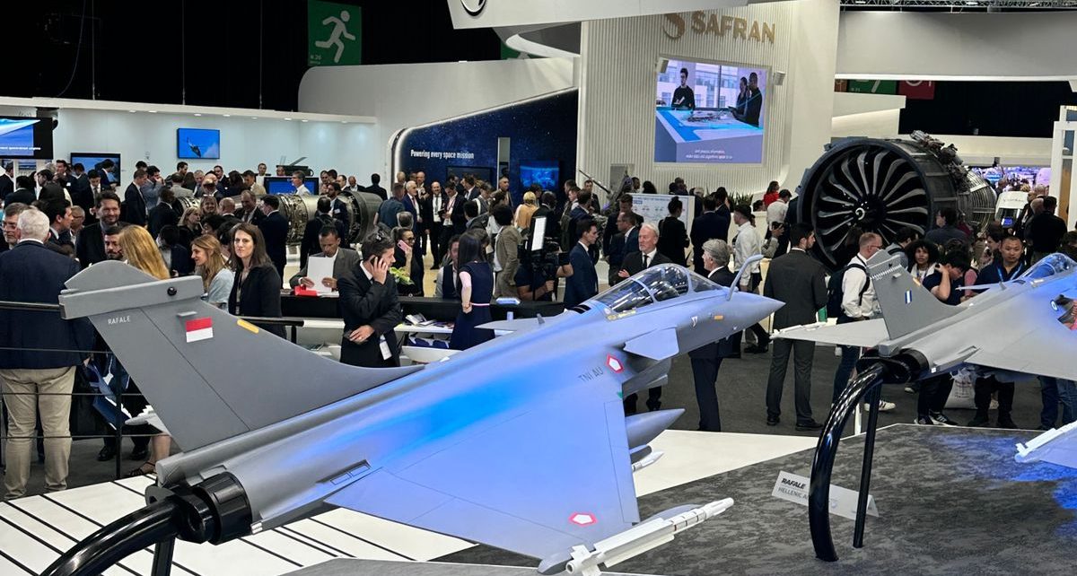 Menhan Prabowo Hadiri Pameran Kedirgantaraan Paris Air Show 2023