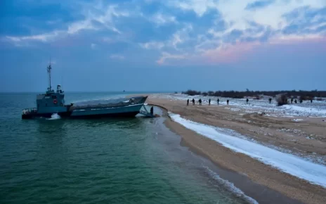 Rusia Klaim Hancurkan Empat Perahu Militer Ukraina