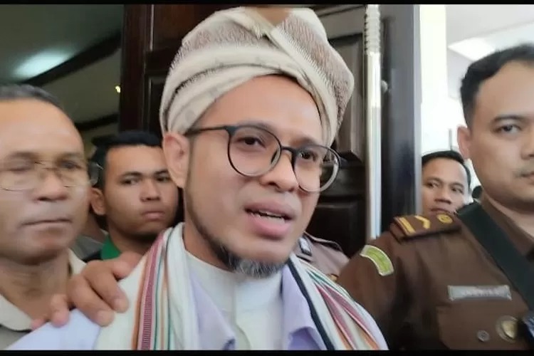 Hakim Jatuhkan Vonis 8 Tahun Kurungan terhadap Fahim Mawardi
