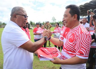 Papua Barat Daya Tanggap Gerakkan Pembagian 10 Juta Bendera