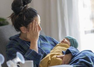 Ribuan Perempuan Amerika Alami Depresi Pasca Persalinan