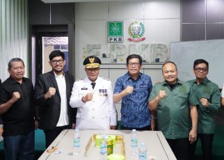 Hari Pertama Kerja, PJ Gubernur Bahtiar Kunjungi DPRD Sulsel