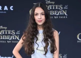 Olivia Rodrigo Bantah Lagu Vampire Merujuk ke Taylor Swift