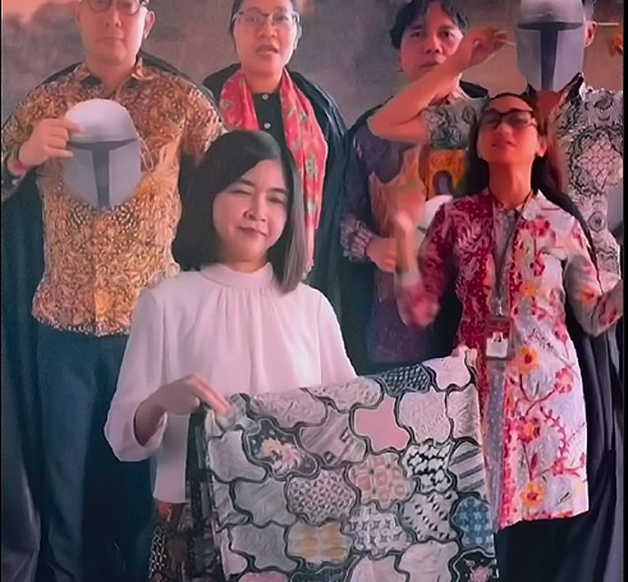 Keseruan Video Kreatif Hari Batik Nasional 2023 KBRI Tokyo