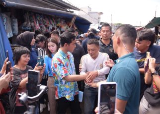 Gibran Blusukan ke Pasar Kemiri Muka Depok