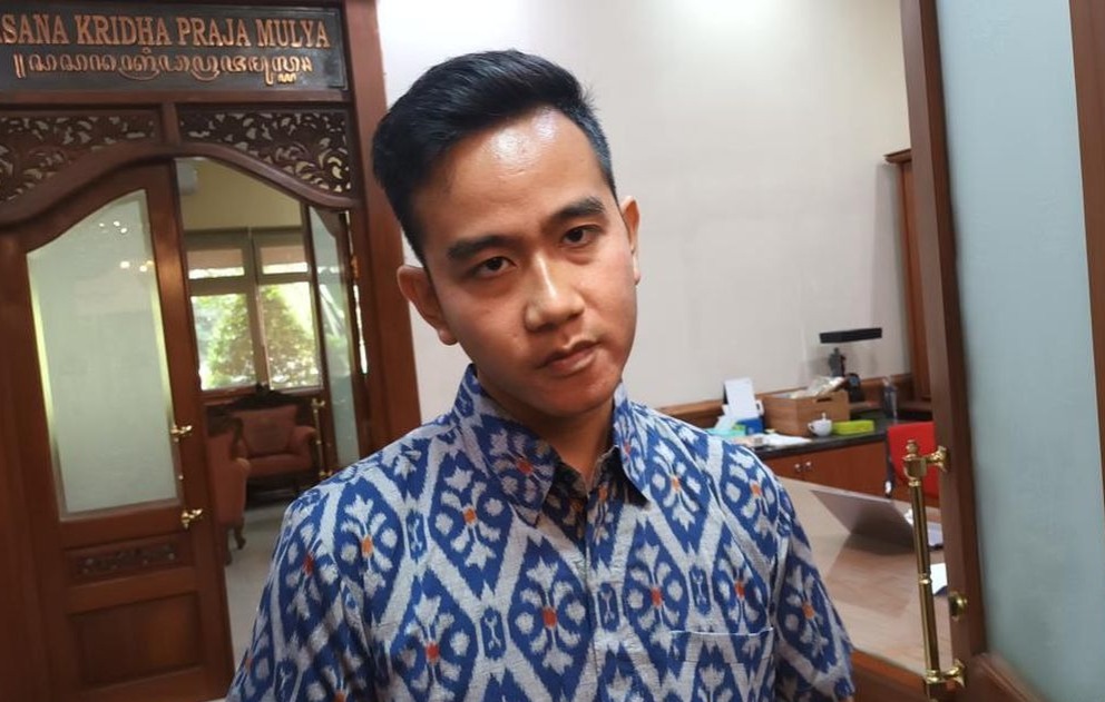Masa Tenang Pemilu, Gibran Lakukan Berbagai Kegiatan sebagai Wali Kota Solo