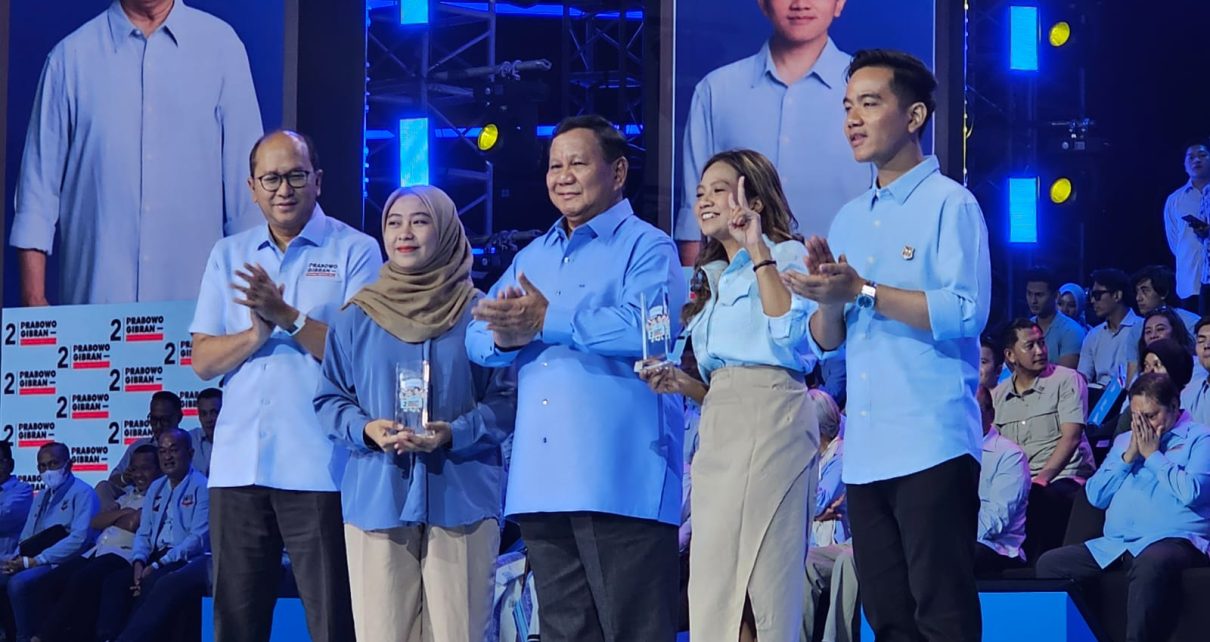 Prabowo-Gibran Nobar Quick Count di Istora