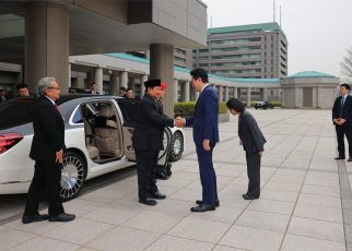 PM Jepang Sambut Prabowo di Tokyo, Ucapkan Selamat atas Kemenangan di Pilpres
