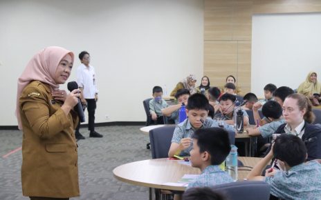 Kemendagri Edukasi Siswa SD Tunas Muda tentang Peran dan Fungsi Pemerintahan