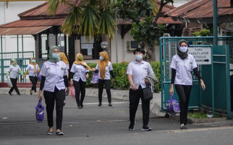 Kemnaker tuding Permendag 8 jadi biang kerok PHK