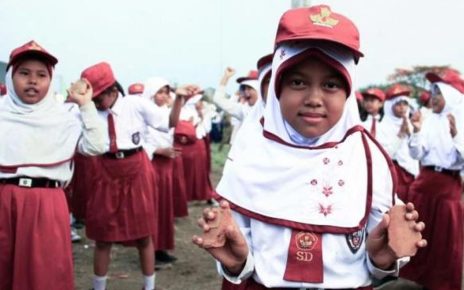 Anggaran pendidikan 20 persen.