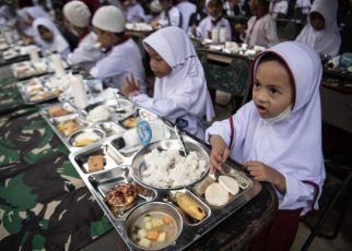 BGN minta anggaran tambahan untuk program makan bergizi