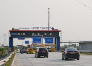 Jalan tol pondok aren-serpong.