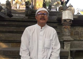 Pugar Besakih, Koster Dapat Apresiasi dari Pemangku Pura