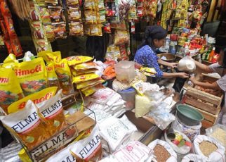 Indonesia kembali deflasi.