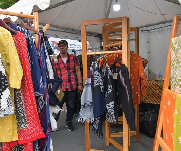 UMKM dan barang impor