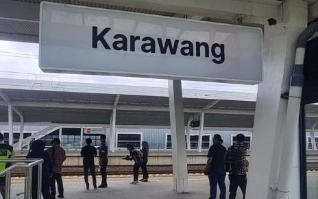 Kereta cepat Jakarta-Karawang resmi beroperasi