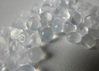 Biji plastik