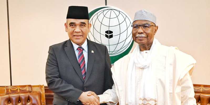 Ketua MPR RI Ahmad Muzani ketemu dengan Sekjen OKI