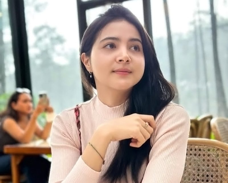 Bintangi Film ‘EVA Pendakian Terakhir’, Bulan Sutena Janjikan Akting Tak Biasa