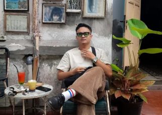 Alhaviz, Teman makan Teman