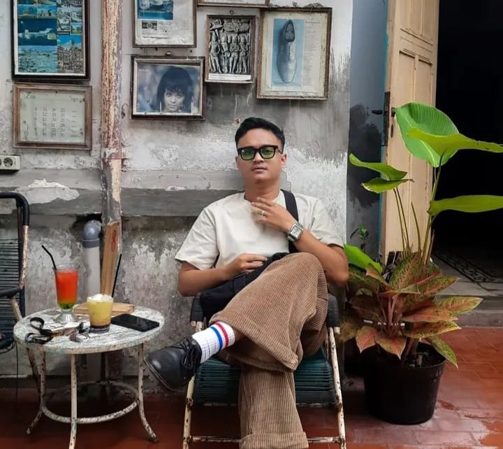 Alhaviz, Teman makan Teman