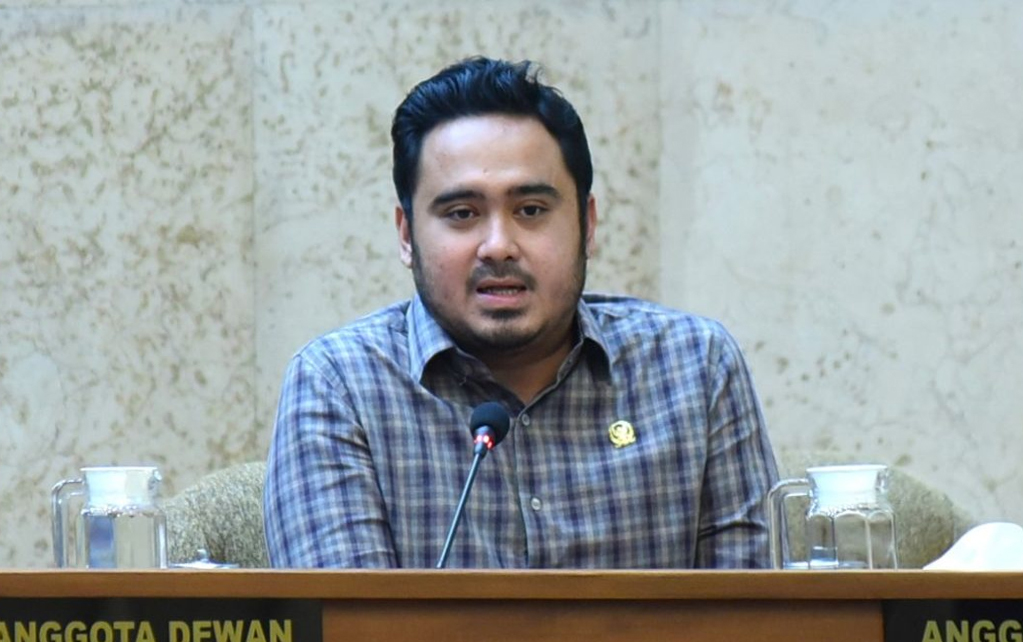 DPR Minta Mendagri Jatuhi Sanksi ke Kepala Daerah Absen Retreat
