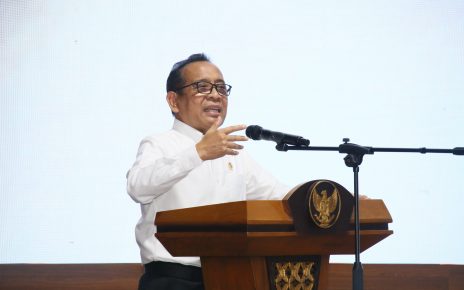 Menko PMK Pratikno Retret Kepala Daerah