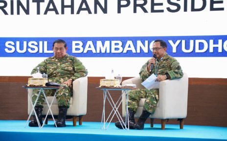 SBY pengarahan di retret kepala daerah