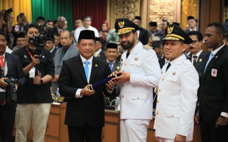 Mendagri Lantik Gubernur dan Wakil Gubernur Aceh Masa Jabatan 2025-2030
