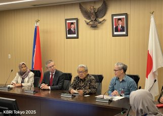 Dubes Heri Akhmadi