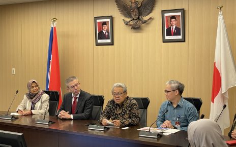 Dubes Heri Akhmadi