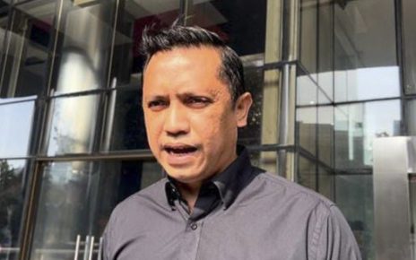 Pengacara Datangi KPK usai Dengar Kabar Kasus Hasto Segera Disidangkan