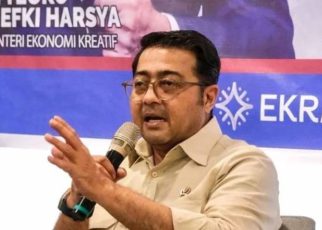 Menekraf/Bekraf Teuku Riefky Harsya