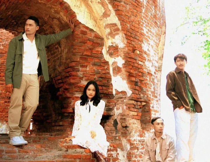 Terbit Dari Selatan