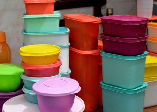 Tupperware tutup pabriknya di indonesia