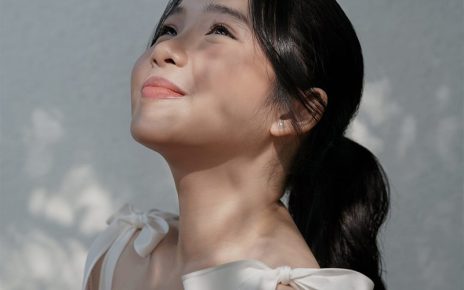 Aurelia Syaharani Rilis Lagu ‘Mungkin Hanya Kamu’ tentang Patah Hati Remaja Masa Kini