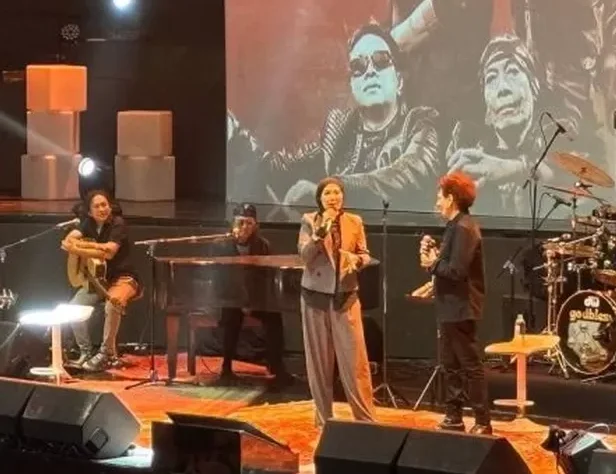 God Bless Unplugged