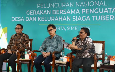 Wamendagri Ribka Haluk Desa Siaga TBC