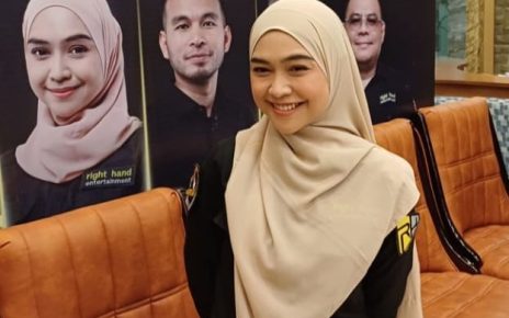 Ria Ricis syuting film ‘Assalamualaikum Beijing 2: Lost in Ningxia’
