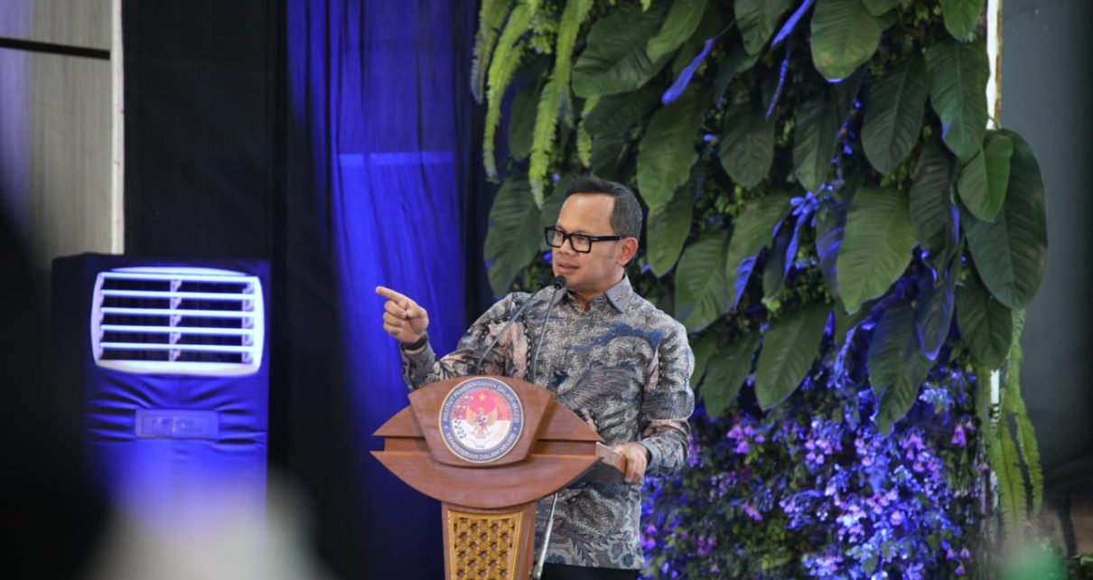 Wamendagri Bima Arya GTekankan Pentingnya Sertifikasi Kompetensi