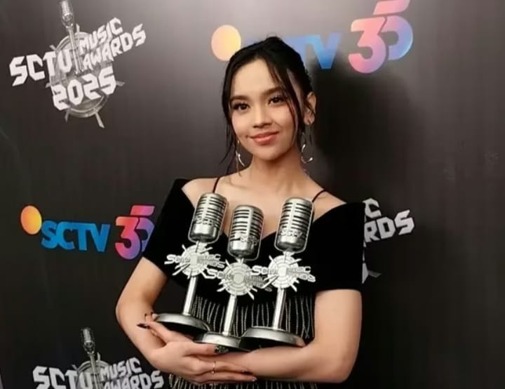 Lyodra SCTV Music Award