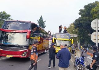 Bus demo