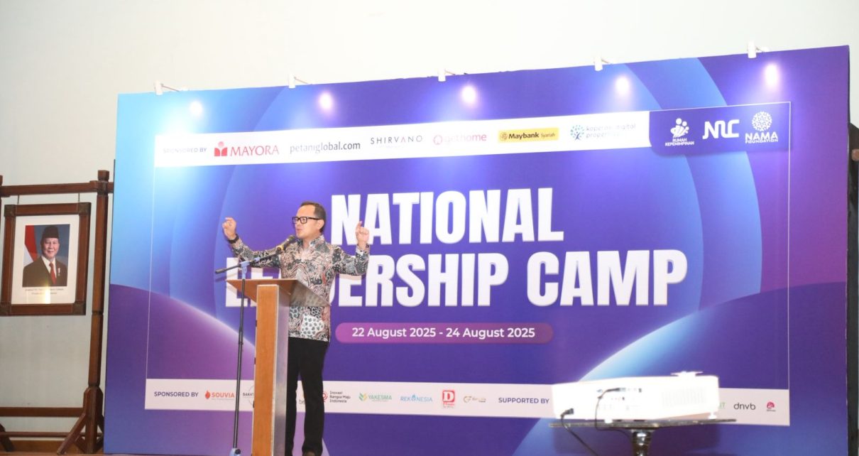 Wamendagri Bima Arya National Leadership Camp UI