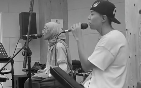 Feby Putri Kolaborasi Loco Nyanyikan Lagu ‘SCRAPS’ 3 Bahasa di MNET TV Korea