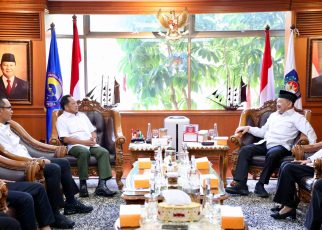 Mendagri Tito Karnavia menerima Ketua Baznas